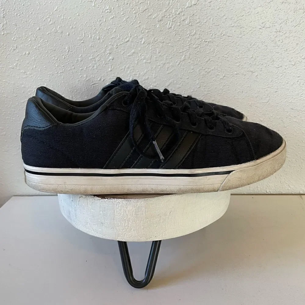 Adidas Cloudfoam Sneakers Size 9.5